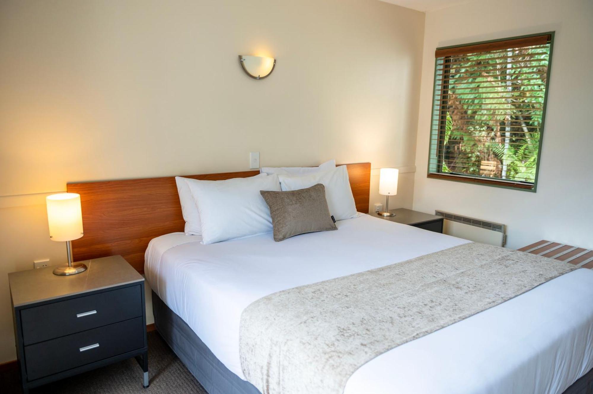 Punga Grove Motel Franz Josef Bagian luar foto