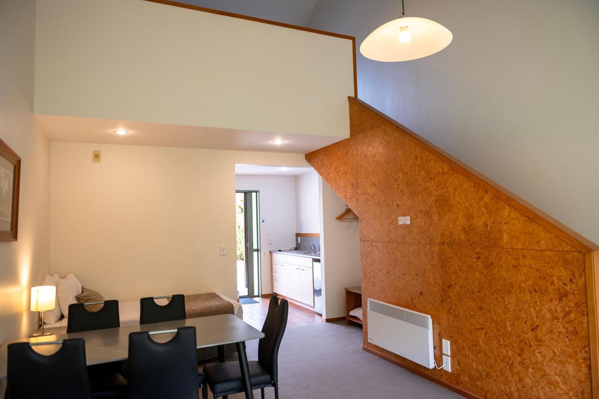 Punga Grove Motel Franz Josef Ruang foto