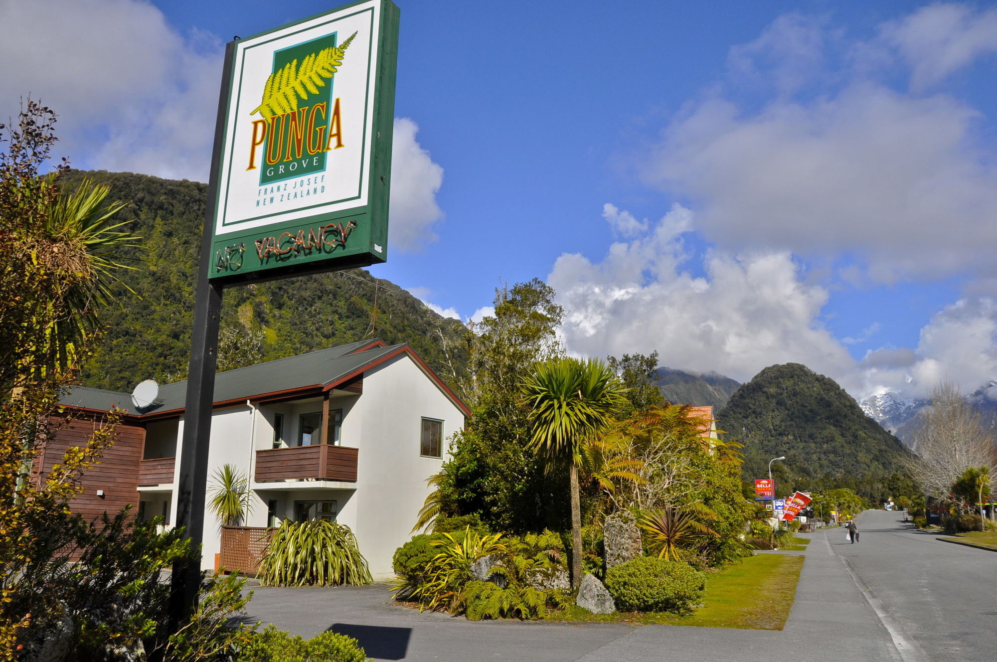 Punga Grove Motel Franz Josef Bagian luar foto